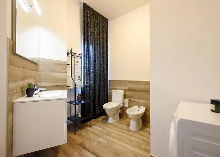 Discover Comfort: Charming & Spacious In The Old Town Bukarest